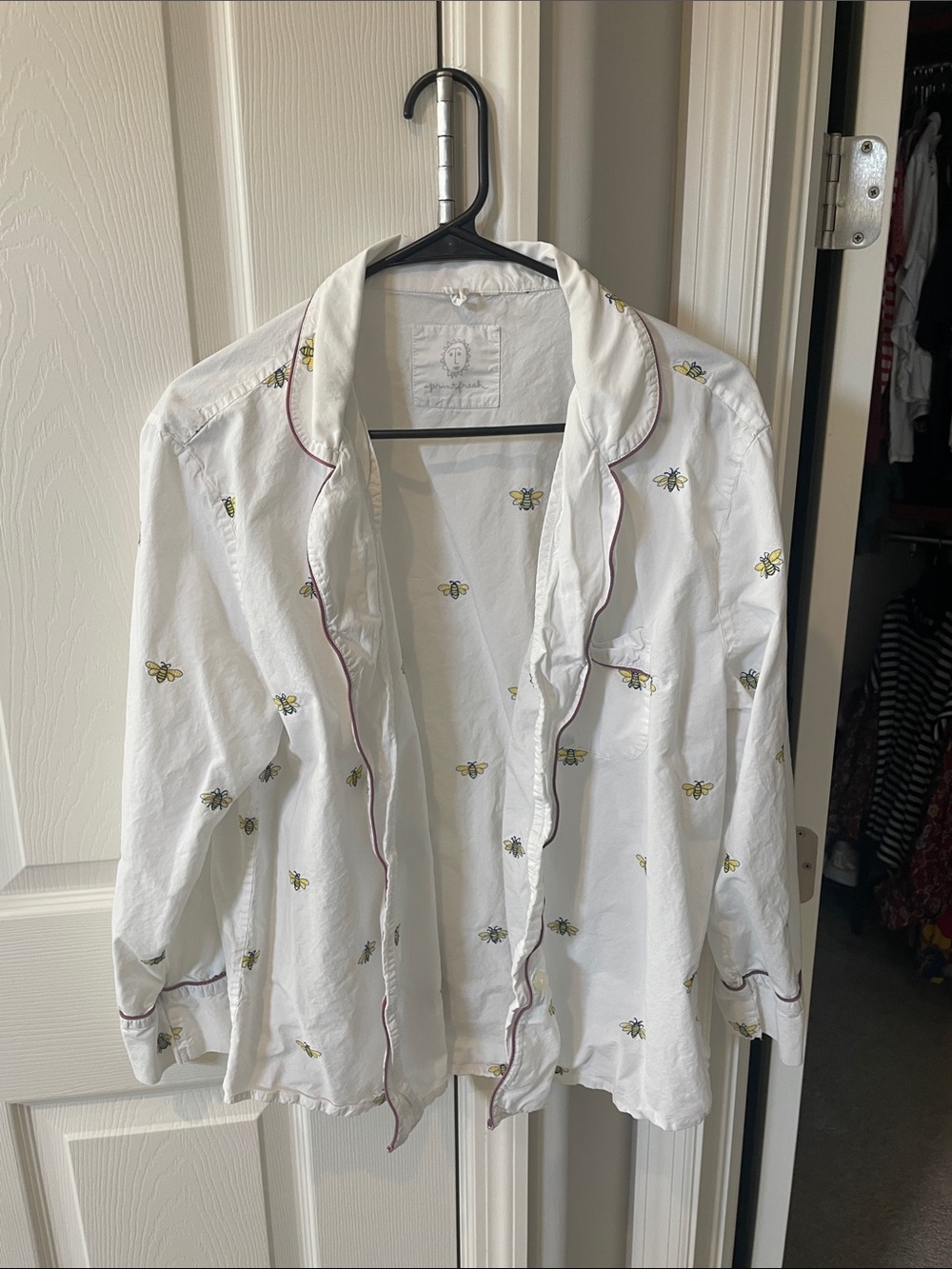 Printfresh White Button-Down Shirt with Yellow Bee Motif